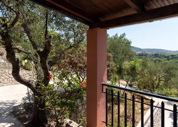 Apelati Semesterbostad *